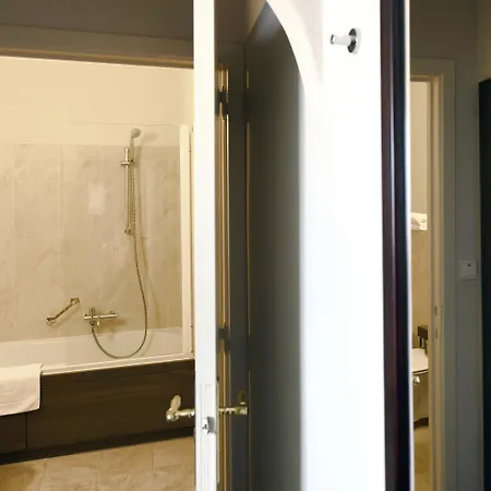 Golden Tree Hotel Brugge